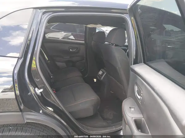 3CZRZ1H56RM748503 2024 HONDA HR-V - Image 8