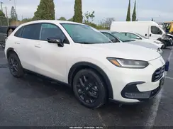 3CZRZ1H56RM759372 2024 HONDA HR-V