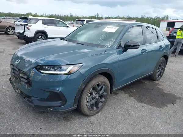 3CZRZ1H56SM728967 2025 HONDA HR-V - Image 2