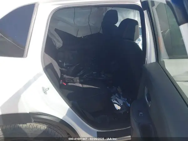 3CZRZ1H57PM721193 2023 HONDA HR-V - Image 8