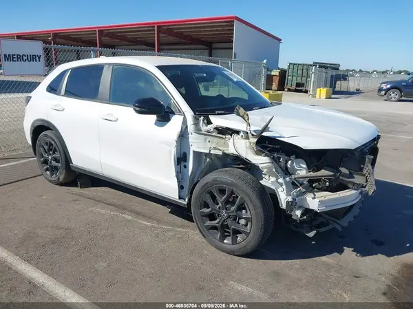 3CZRZ1H57RM744301 2024 HONDA HR-V - Image 1