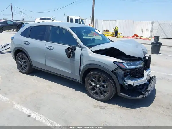 3CZRZ1H57RM751636 2024 HONDA HR-V - Image 1