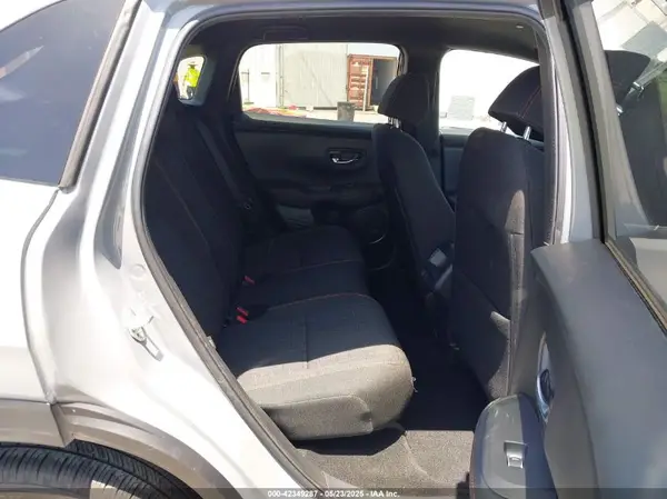 3CZRZ1H57RM751636 2024 HONDA HR-V - Image 8