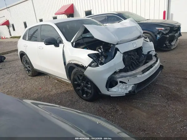 3CZRZ1H57RM753080 2024 HONDA HR-V - Image 1