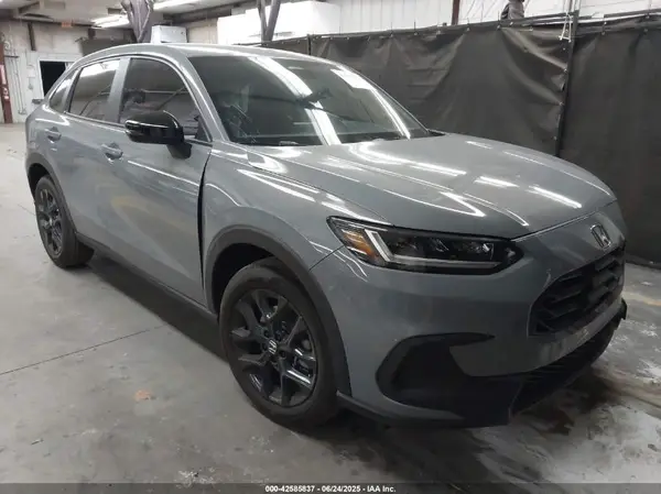 3CZRZ1H57SM747964 2025 HONDA HR-V - Image 1