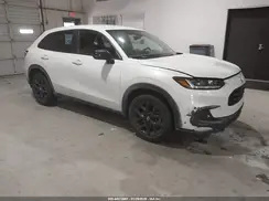3CZRZ1H58RM729001 2024 HONDA HR-V