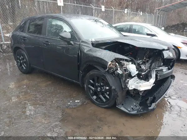3CZRZ1H58RM753413 2024 HONDA HR-V - Image 1
