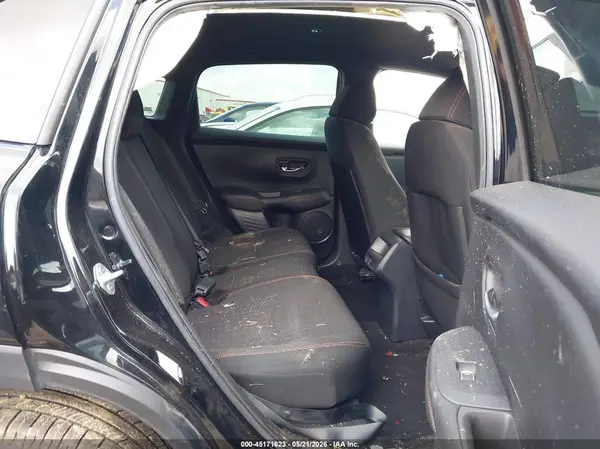 3CZRZ1H5XRM724401 2024 HONDA HR-V - Image 8