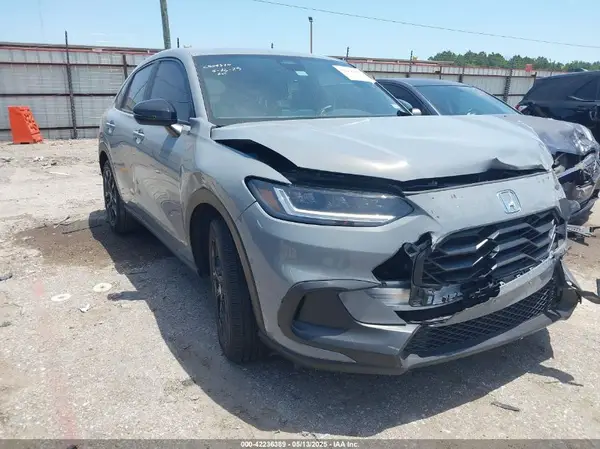 3CZRZ1H5XSM703988 2025 HONDA HR-V - Image 1