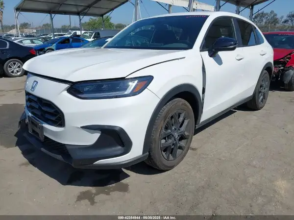3CZRZ1H5XSM726672 2025 HONDA HR-V - Image 2