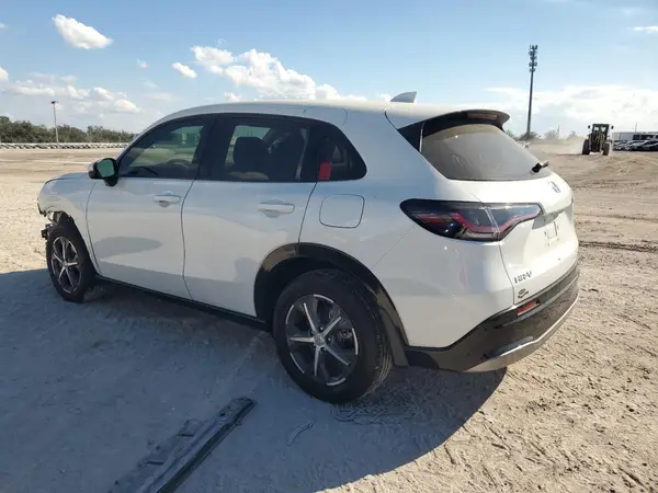 3CZRZ1H70RM703431 2024 HONDA HR-V - Image 2
