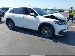 3CZRZ1H71RM700084 2024 HONDA HR-V
