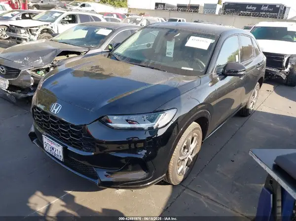 3CZRZ1H71SM748576 2025 HONDA HR-V - Image 2