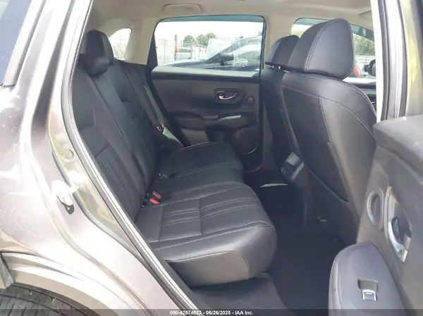 3CZRZ1H73PM715912 2023 HONDA HR-V - Image 8