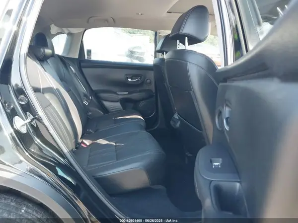 3CZRZ1H73RM718098 2024 HONDA HR-V - Image 8