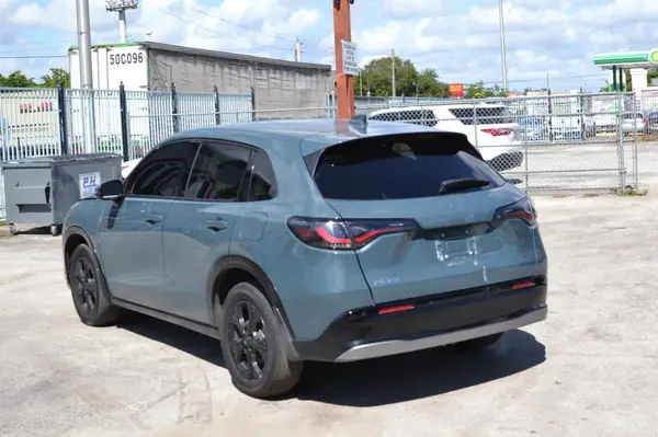 3CZRZ1H73RM757421 2024 HONDA HR-V - Image 2