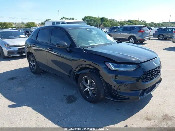 3CZRZ1H74PM728930 2023 HONDA HR-V - Image 1