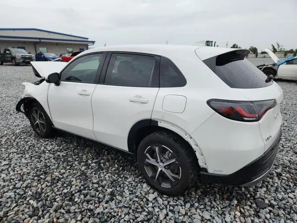 3CZRZ1H75RM741379 2024 HONDA HR-V - Image 2