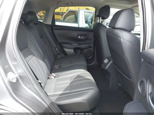 3CZRZ1H76RM745067 2024 HONDA HR-V - Image 8