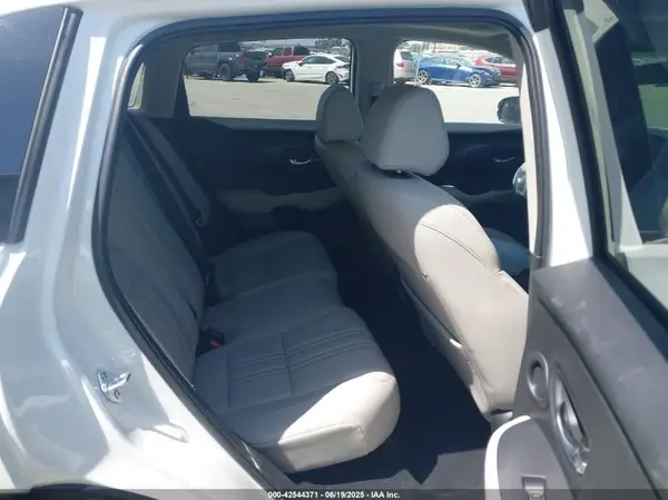 3CZRZ1H77SM706784 2025 HONDA HR-V - Image 8