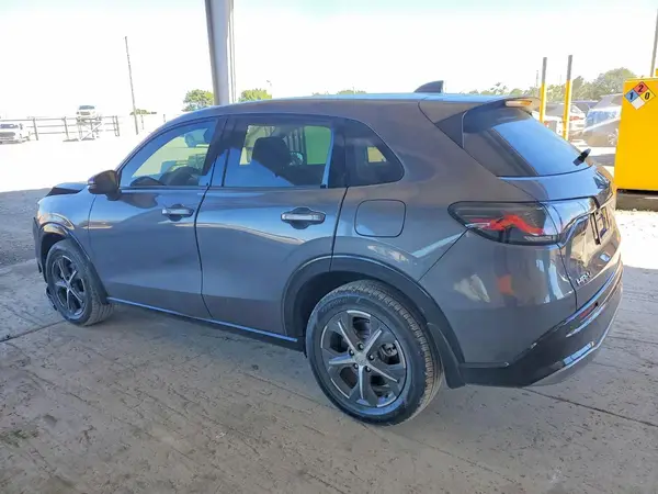 3CZRZ1H78RM735950 2024 HONDA HR-V - Image 2