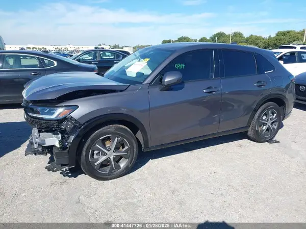 3CZRZ1H78SM731502 2025 HONDA HR-V - Image 2