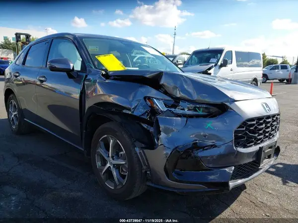 3CZRZ1H7XRM752894 2024 HONDA HR-V - Image 1