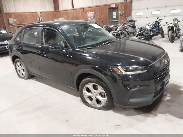 3CZRZ2H30PM714607 2023 HONDA HR-V - Image 1