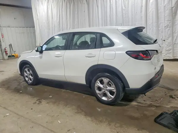 3CZRZ2H30RM759081 2024 HONDA HR-V - Image 2