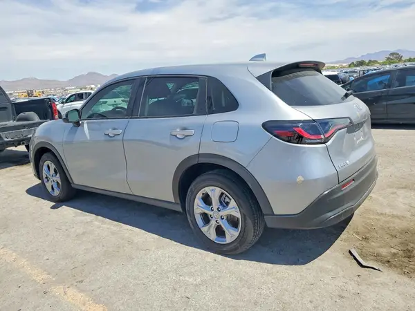 3CZRZ2H30RM787060 2024 HONDA HR-V - Image 2