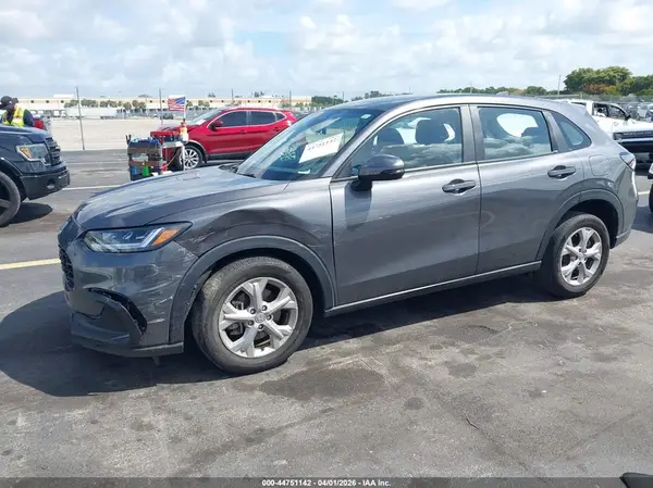 3CZRZ2H30SM707892 2025 HONDA HR-V - Image 2