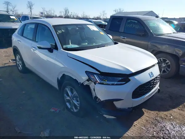 3CZRZ2H30SM788795 2025 HONDA HR-V - Image 1