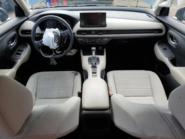 3CZRZ2H31RM735341 2024 HONDA HR-V - Image 8