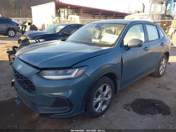 3CZRZ2H31RM738675 2024 HONDA HR-V - Image 2