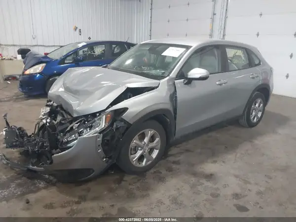 3CZRZ2H31RM756478 2024 HONDA HR-V - Image 2