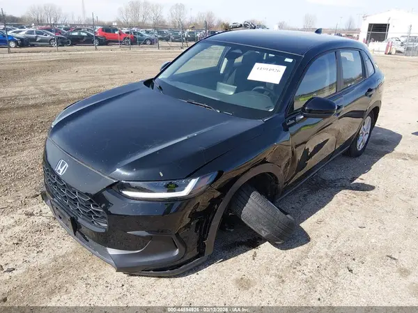 3CZRZ2H31SM762576 2025 HONDA HR-V - Image 2