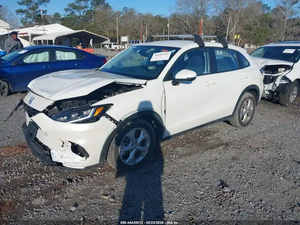 3CZRZ2H32RM732366 2024 HONDA HR-V - Image 2
