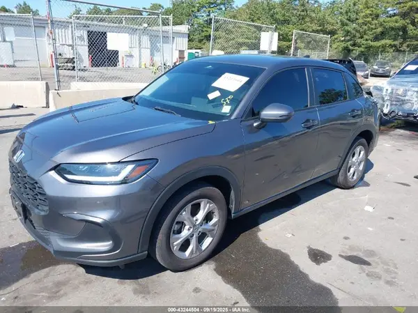 3CZRZ2H32RM784340 2024 HONDA HR-V - Image 2