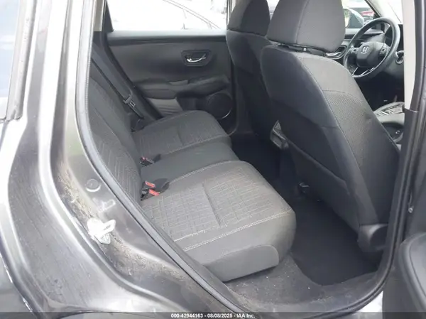 3CZRZ2H33PM747813 2023 HONDA HR-V - Image 8