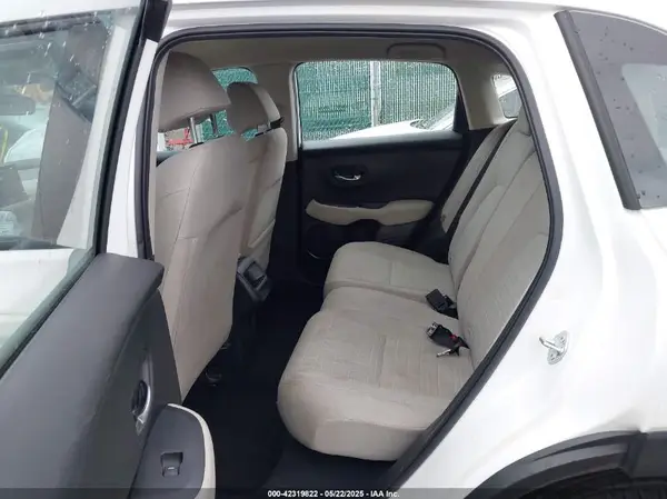 3CZRZ2H33RM709002 2024 HONDA HR-V - Image 8