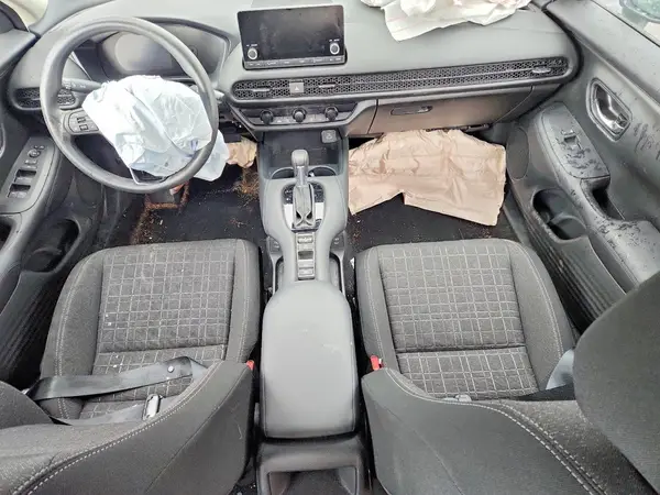 3CZRZ2H33SM746010 2025 HONDA HR-V - Image 8