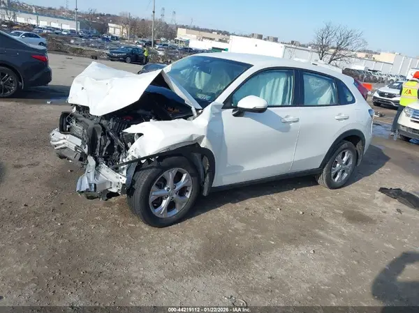 3CZRZ2H34PM719468 2023 HONDA HR-V - Image 2