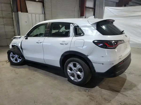 3CZRZ2H34PM748484 2023 HONDA HR-V - Image 2