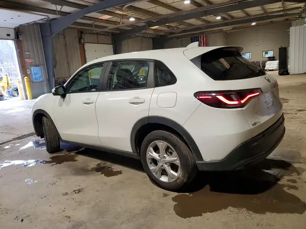 3CZRZ2H34RM702253 2024 HONDA HR-V - Image 2