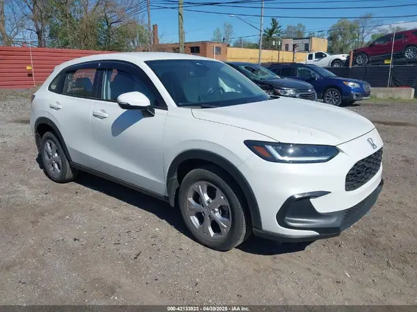 3CZRZ2H34RM712345 2024 HONDA HR-V - Image 1