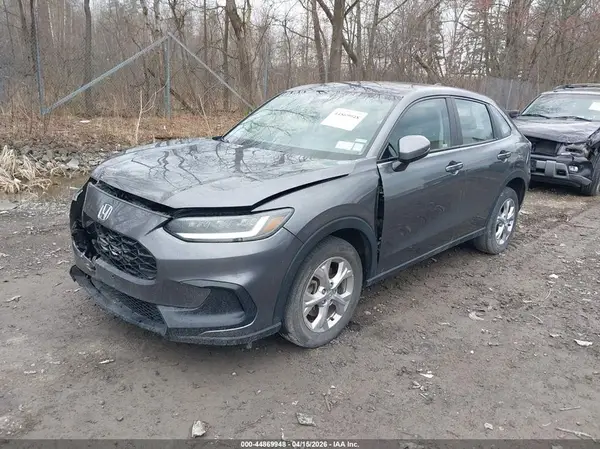 3CZRZ2H34RM744373 2024 HONDA HR-V - Image 2