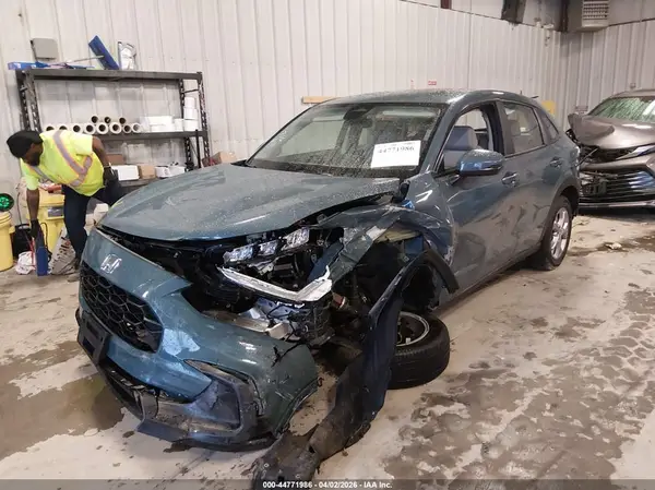 3CZRZ2H34RM767670 2024 HONDA HR-V - Image 2