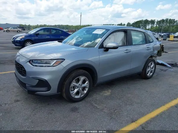 3CZRZ2H34SM706406 2025 HONDA HR-V - Image 2