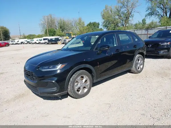 3CZRZ2H35PM718846 2023 HONDA HR-V - Image 2