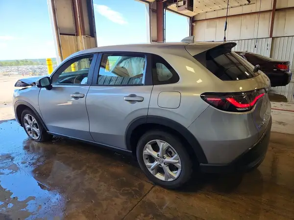 3CZRZ2H35RM718154 2024 HONDA HR-V - Image 2
